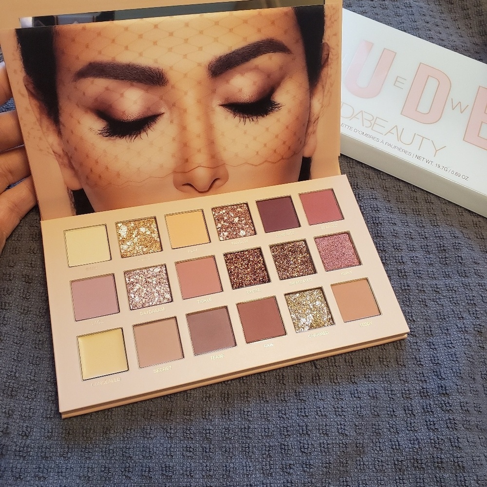 Huda New Nude